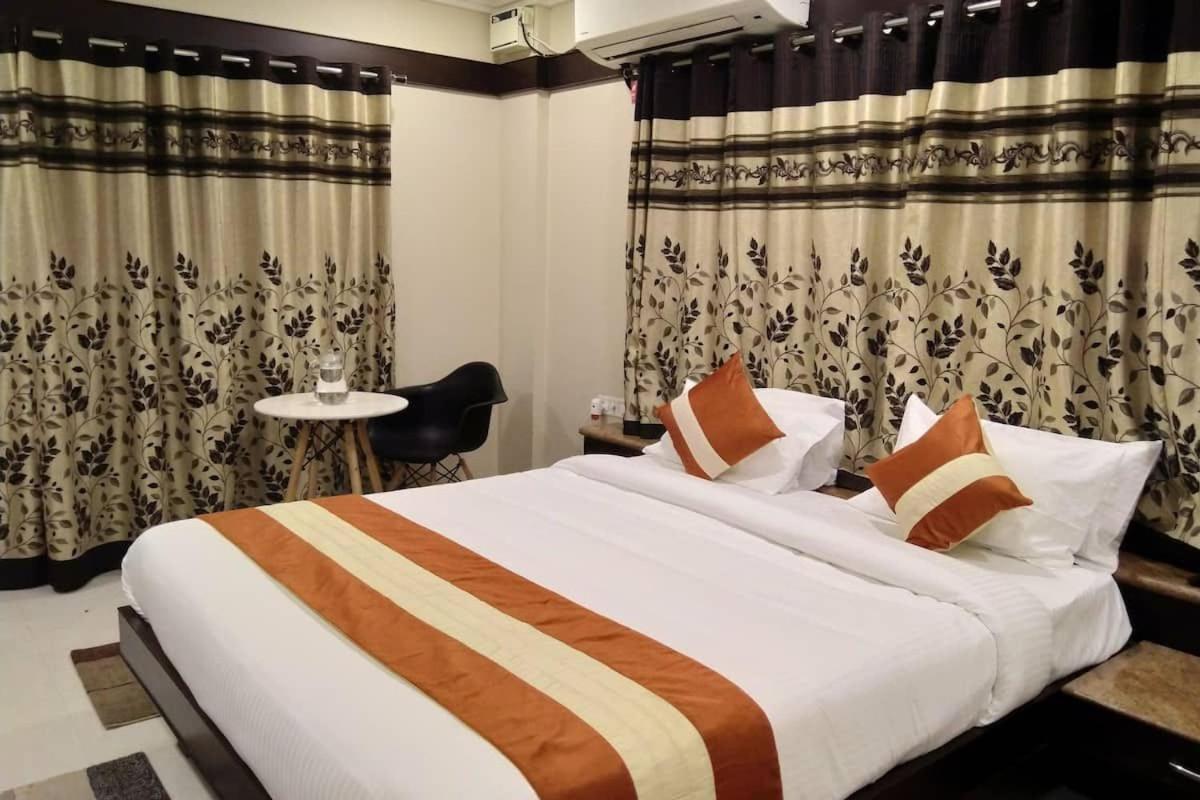 Hotel S R Plaza At Delhi Airport Nueva Delhi Exterior foto